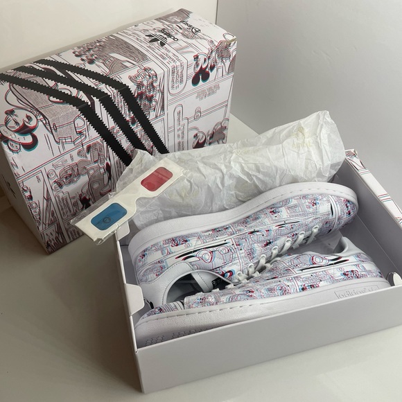 Vintage toy, cloths and sneaker head here. - Picture 8 of 12